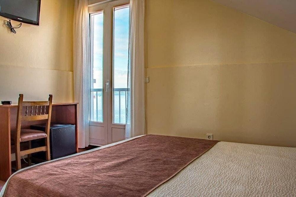 Hotel Restaurante Loureiro Bueu Dış mekan fotoğraf
